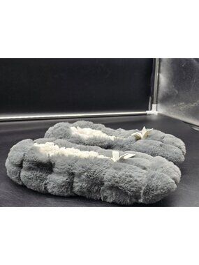 Brookstone Slippers Shoes Womens Size 9 Gray Fuzzy Faux Fur Ballet House Cozy